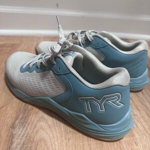 TYR CXT-1 training shoe